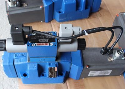 河北Rexroth比例閥代理商 化工機(jī)械與塑料工業(yè)專用設(shè)備的可靠服務(wù)伙伴